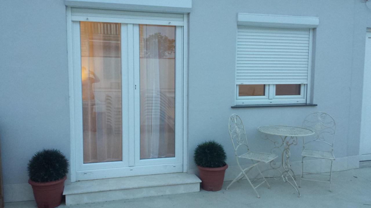 Zaton Apartmani M. Ilesh ภายนอก รูปภาพ